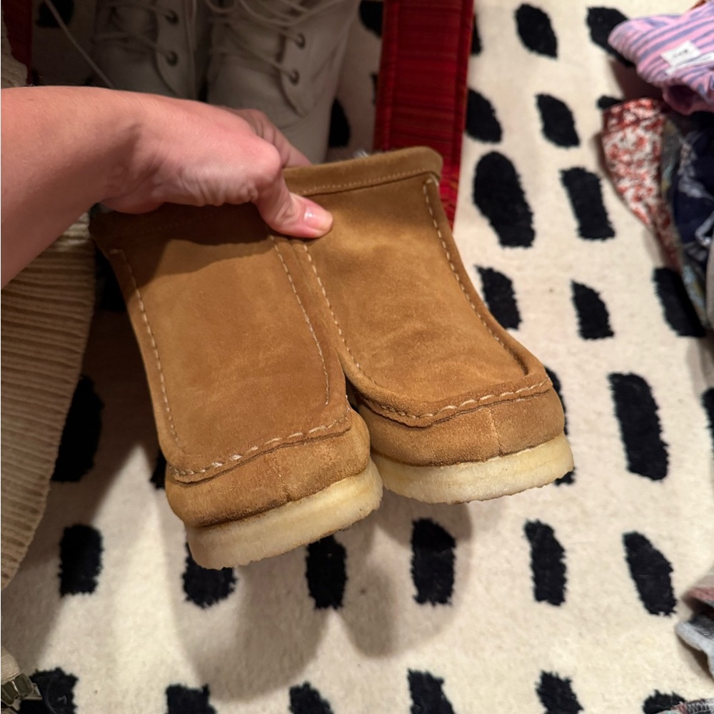 Clark’s wallabee hi chukka boot caramel suede fur lined women’s sz 7.5 RARE - Picture 6 of 11